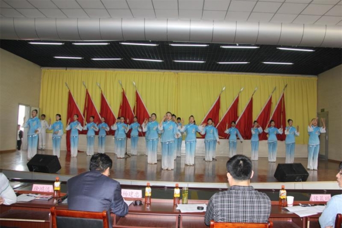我校手語(yǔ)表演團(tuán)隊(duì)獲“國(guó)學(xué)經(jīng)典美文誦讀”比賽一等獎(jiǎng)