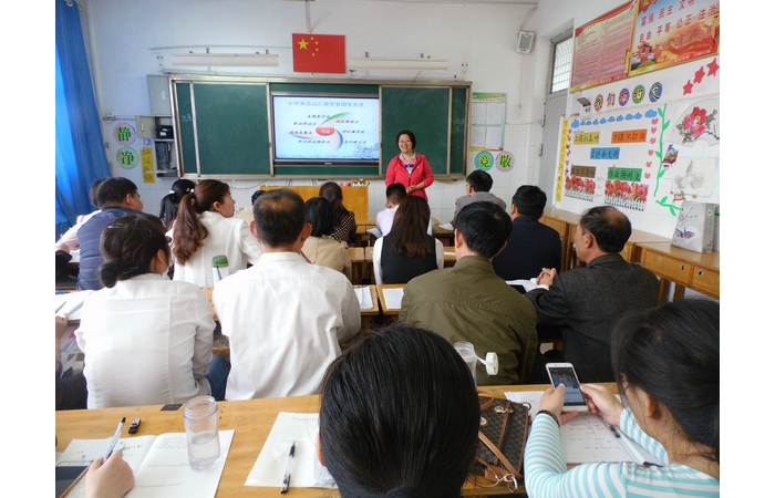 汶上縣英語學(xué)科技能培訓(xùn)第六次送課活動