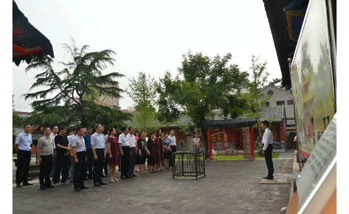 汶上縣人民政府 工作動態(tài) 縣人社局開展黨員政德教育活動