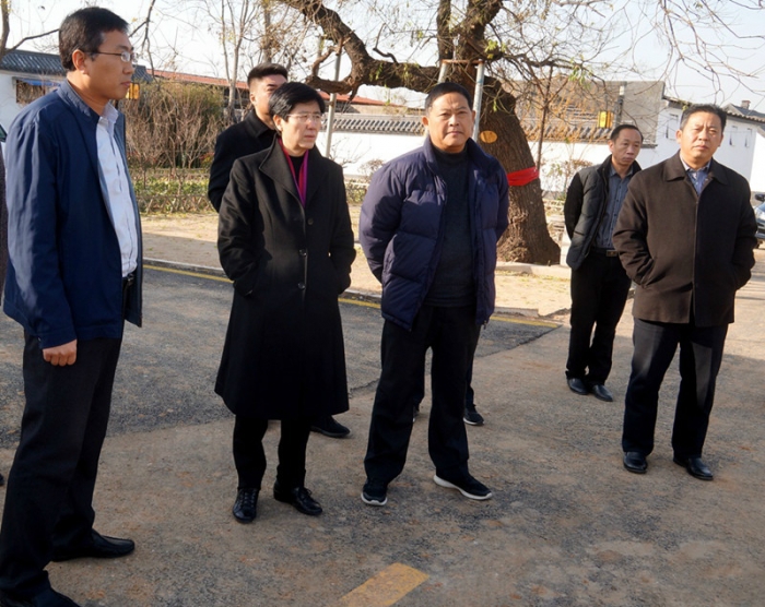 汶上縣人民政府 政務(wù)要聞 縣委書記李志紅到白石鎮(zhèn)督導(dǎo)近期重點(diǎn)工作