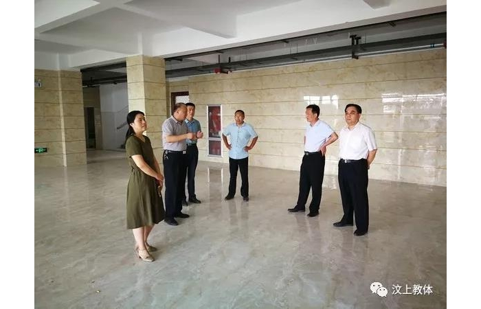 汶上縣人民政府 政務(wù)要聞 韓晶、田利國現(xiàn)場督導(dǎo)第三高級中學(xué)項(xiàng)目建設(shè)工作