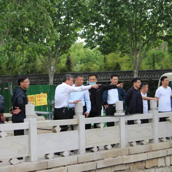 李洪文縣長視察城市重點工程建設情況