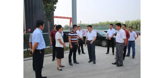 副縣長王洪正一行到康驛鎮(zhèn)督導重點項目建設情況